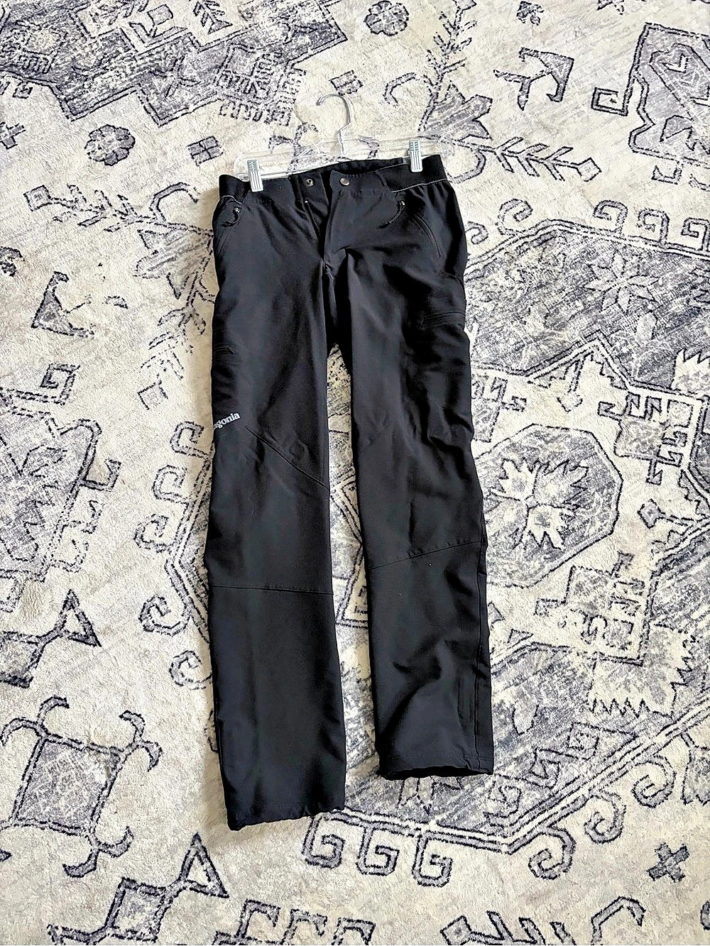 Patagonia Simul Alpine Pants Black Straight-Leg Pants Size 2